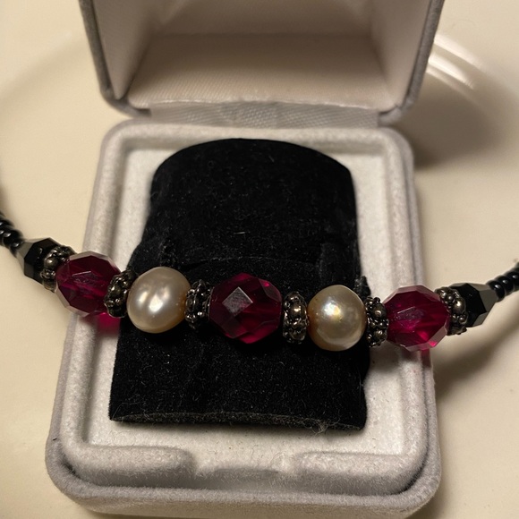 💛 Tara Designs Czech round shaped glass beads, FWCPs black seed beads necklace. - Picture 2 of 4